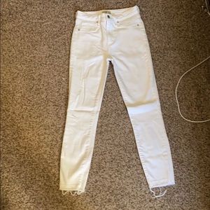 Abercrombie and Fitch High Rise Ankle Cut